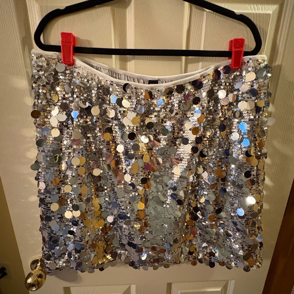 SHEIN Silver Sequin Mini Skirt